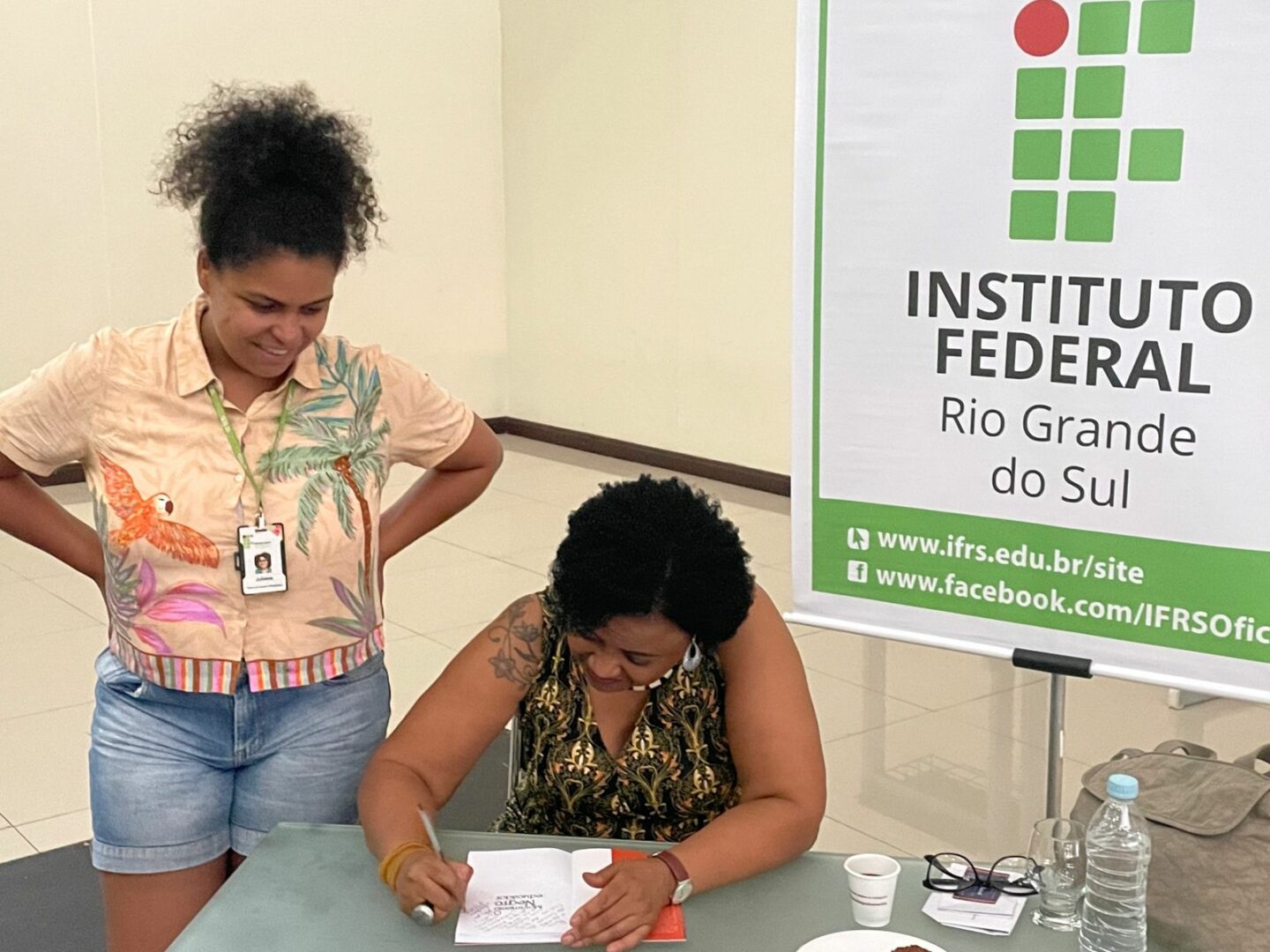 Neabi Do Ifrs Campus Caxias Do Sul Participa Da Palestra Rela Es