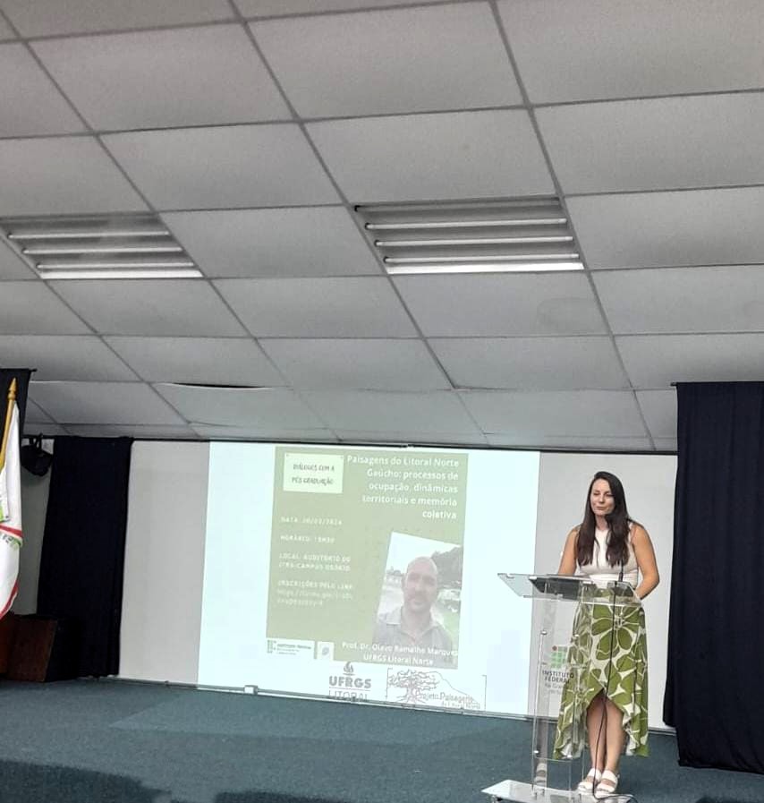 Aula Inaugural do Curso de Pós Graduação Lato Sensu em Educação Básica