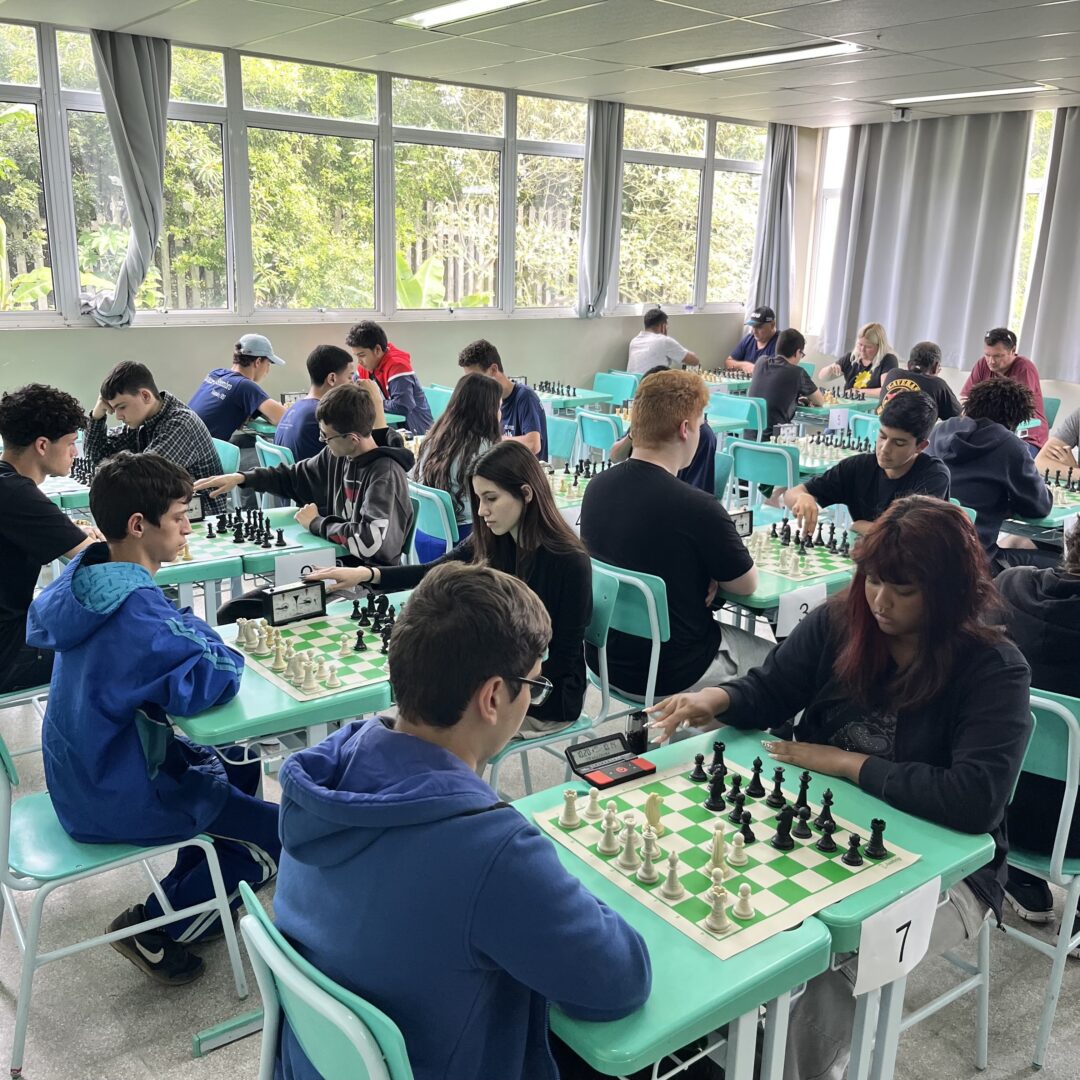 Alunos de rede municipal de ensino representarão Alvorada em campeonato de  xadrez em Brasília – Prefeitura Municipal Alvorada